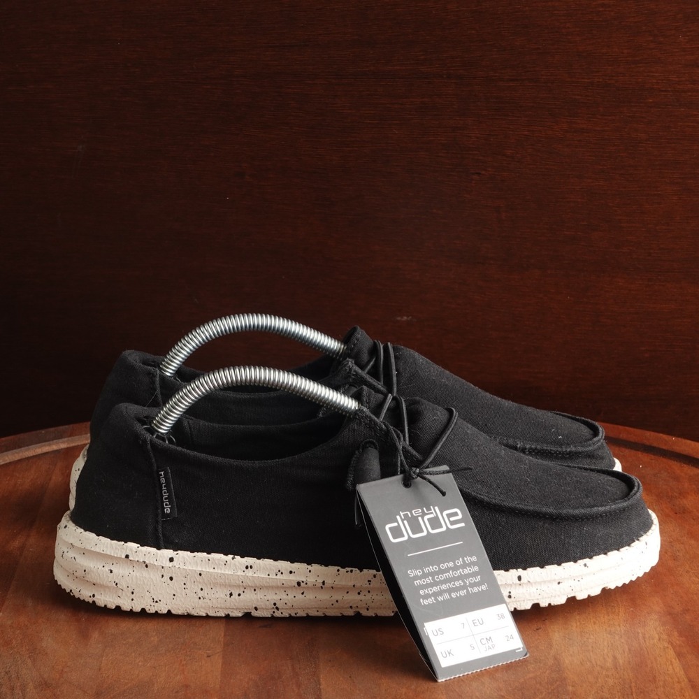 Hey Dude Loafers Womens SZ 7 BLK Wendy Lightweight Coastal Travel Comfort Shoes
